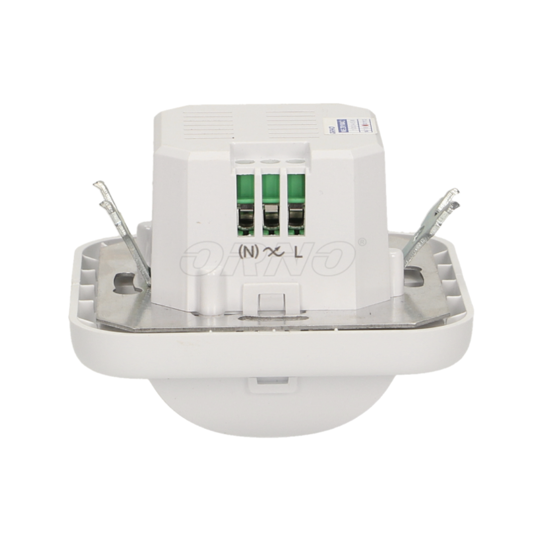 Infrasarkanais kustības sensors z/a, paredzēts uzstādīšanai uz sienas, darbības diapazons 160grādi - 9m, IP20, 500W, 80.7x80.7x65mm, balts, ORNO