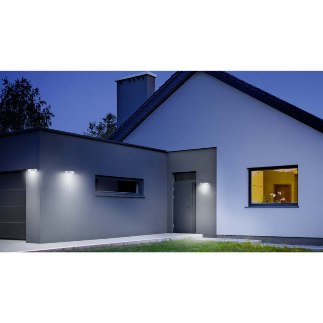 Āra sensorlampa ar saules paneli, sudraba, 1.5W, 3000K, 140lm, IP44, ar kustības sensoru, 360°, 6m, soft light start, XSolar SOL-O LED, STEINEL
