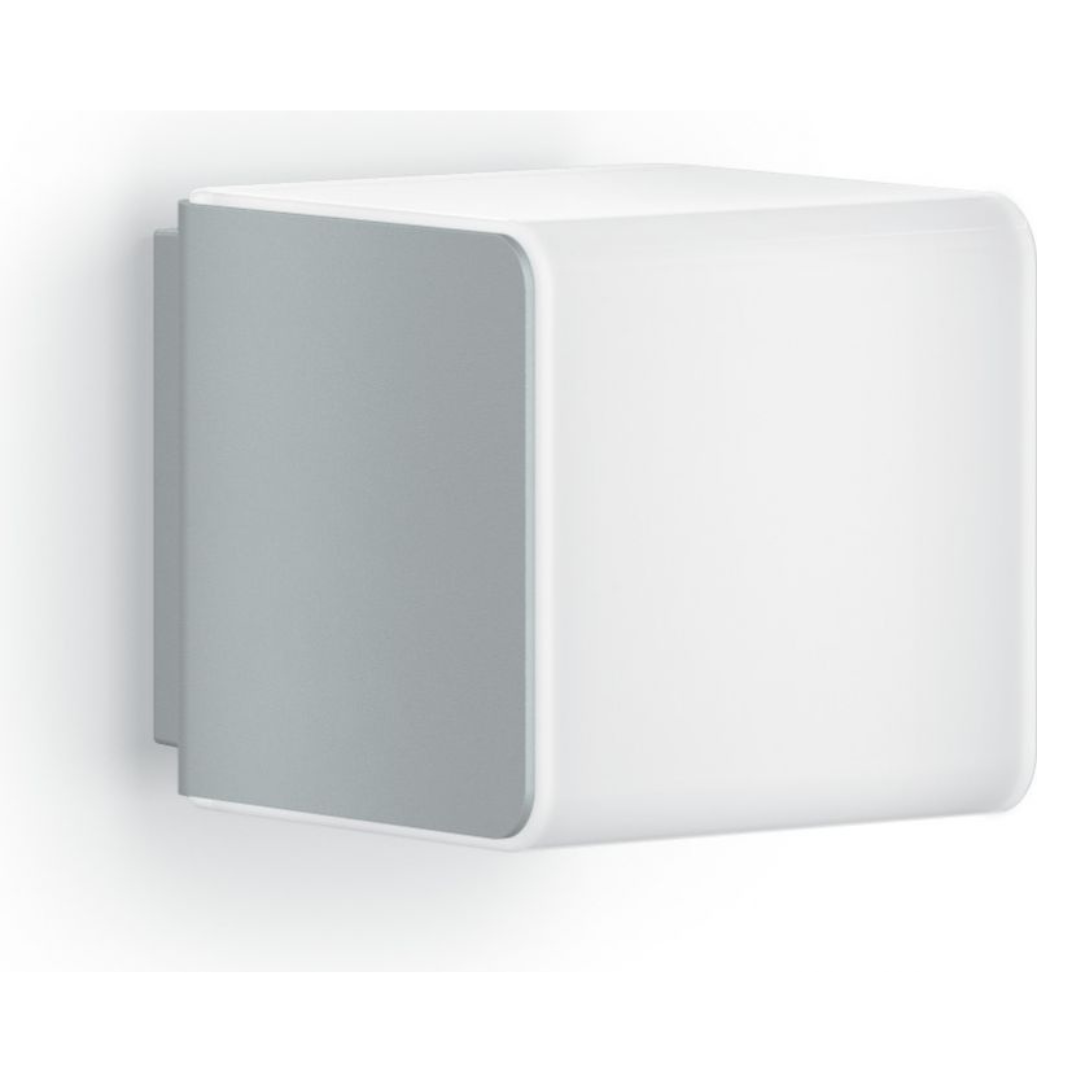 Āra sienas gaismeklis ar kustības sensoru, sudrabs, LED, 9.1W, 3000K, 493lm, IP44, sensora attālums 5m un 160°, ar Bluetooth savienojumu un vadību, soft light start, L 830 SC, STEINEL