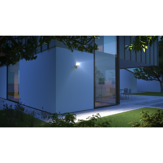 Prožektors ar kameru un skaļruni, 21W, 3000K, 2310lm, IP44, ar kustības sensoru 180° un 10m attālumu, ar WLAN (WiFi) un Steinel CAM App, XLED CAM 1 SC, STEINEL