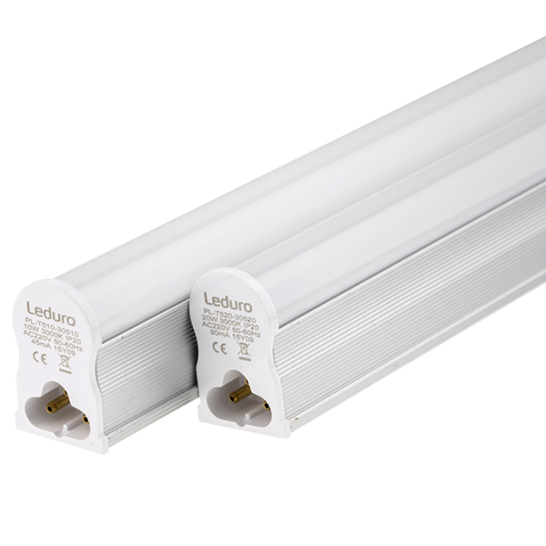 Lineārais LED gaismeklis ar slēdzi un vadu (bez kontaktdakšas), 20W, IP20, 4000K, 2050lm, 1200mm, LEDURO LINE 20