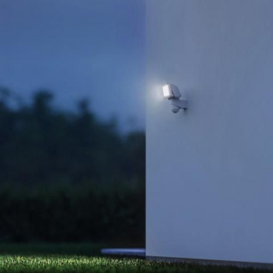 LED prožektors ar kustības sensoru, balts, 14.7W, 1486lm, 4000K, sensora attālums 12m un 240°, IP44, LS 150 S, STEINEL