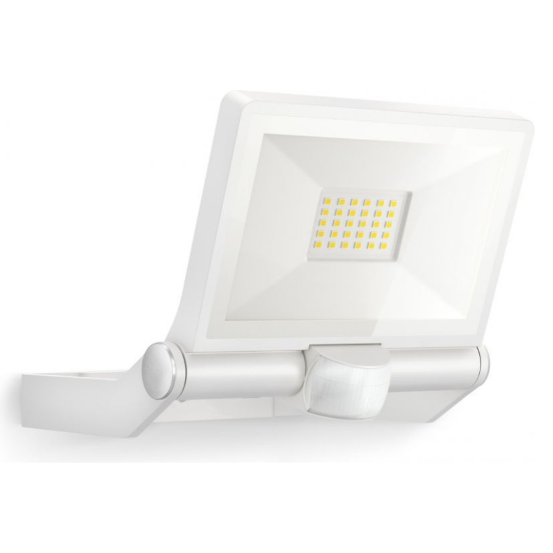 LED prožektors ar kustības sensoru, balts, 18.6W, 2050lm, 3000K, sensora attālums 12m un 180°, IP44, XLED ONE S, STEINEL
