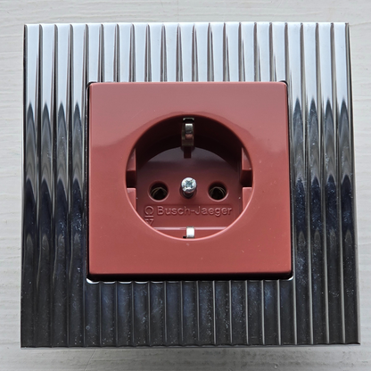 Rozete zemapmetuma ar metāla hromētu rāmi, 16A, Busch-Jaeger